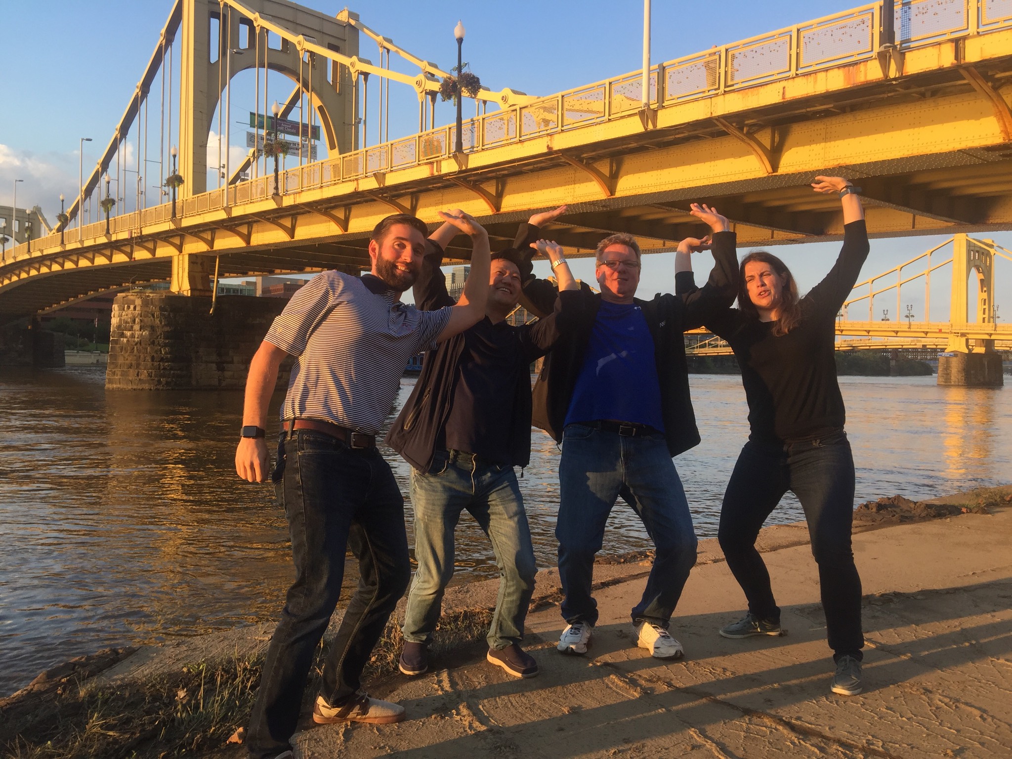 Team-Building Activities<br />  In Pittsburgh