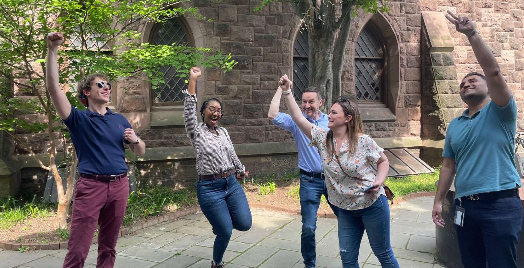 College Scavenger Hunt: A Campus Game for Groups