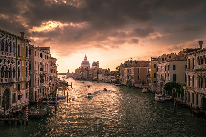 Photo of Venice Grand Canal at dusk